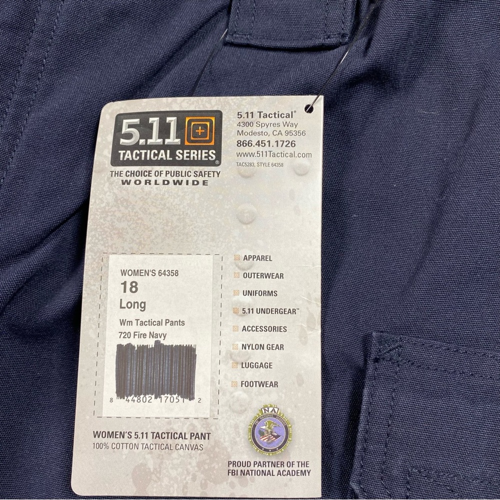 NWT 5.11 Tactical Series Women's 18 Long Navy Canvas Cargo Pants Reinforced Knee - Picture 7 of 13